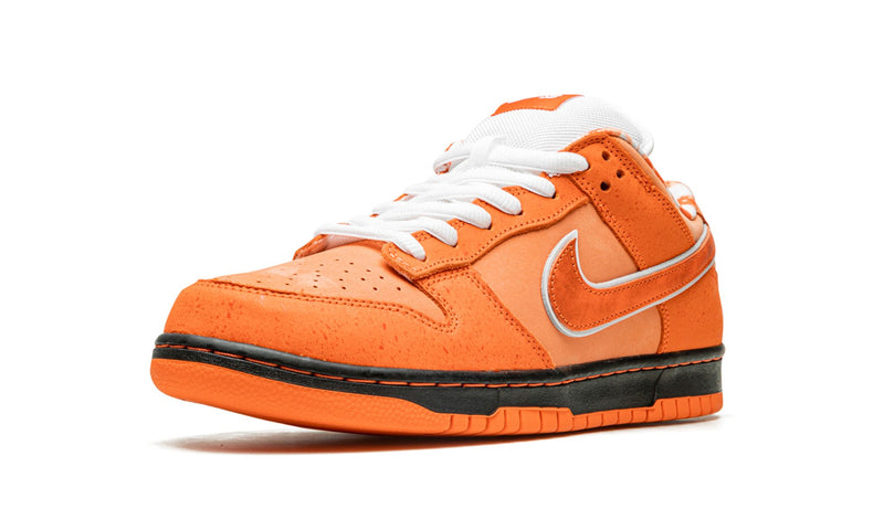 Nike SB Dunk Low "Orange Lobster"