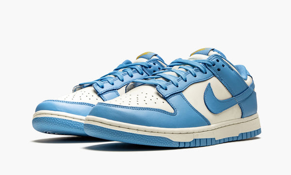 Nike Dunk Low "Coast" (W)