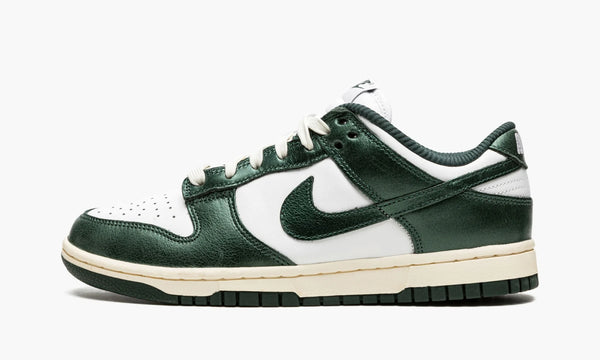 Nike Dunk Low "Vintage Green" (W)