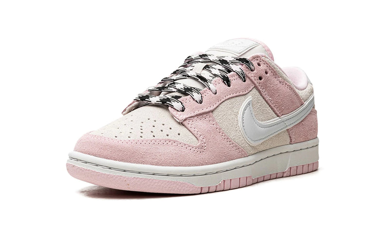 Nike Dunk Low LX "Pink Foam" (W)