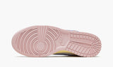 Nike Dunk Low "Pink Oxford" (W)