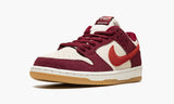 Nike SB Dunk Low "Skate Like A Girl"