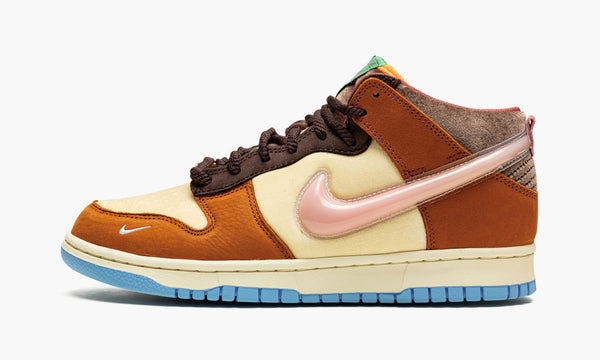 Nike Dunk Mid "Social Status Free Lunch Chocolate Milk"