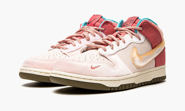 Nike Dunk Mid "Social Status Free Lunch Strawberry Milk"