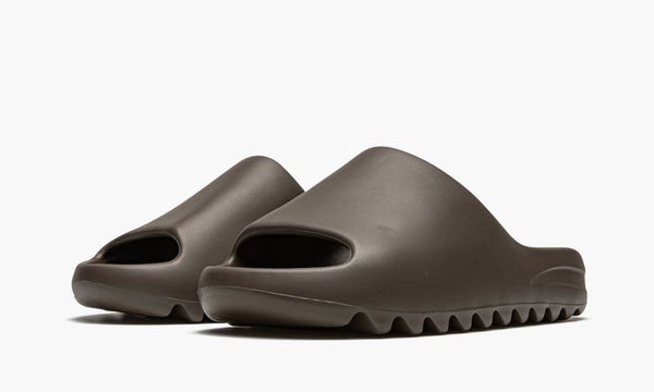 Yeezy Slide "Soot"