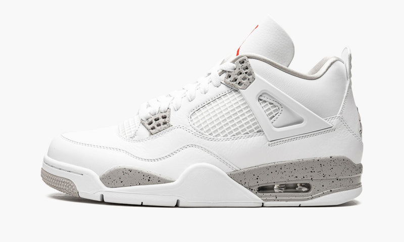 Air Jordan 4 "White Oreo"